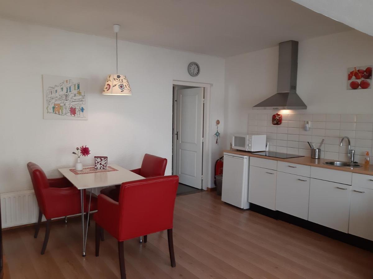 Vakantie Appartementen Engelen Stevensweert Luaran gambar